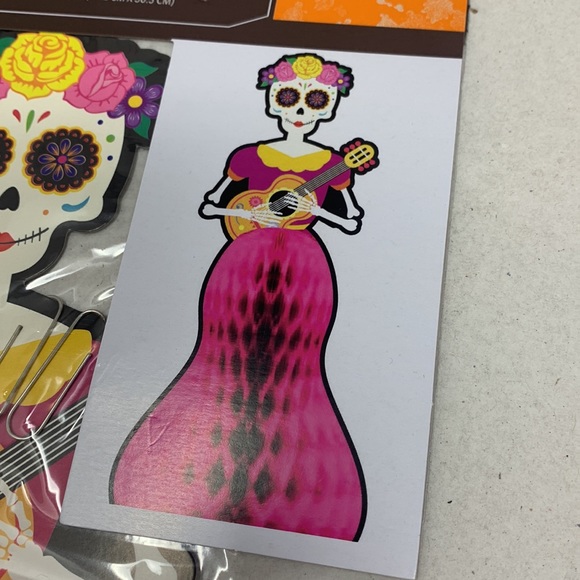 NEW 3 piece Day of the Dead items 💀 Hair Clip, Honeycomb Centerpiece & Sign - Picture 2 of 16